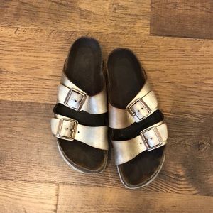 womens rose gold birkenstock’s
